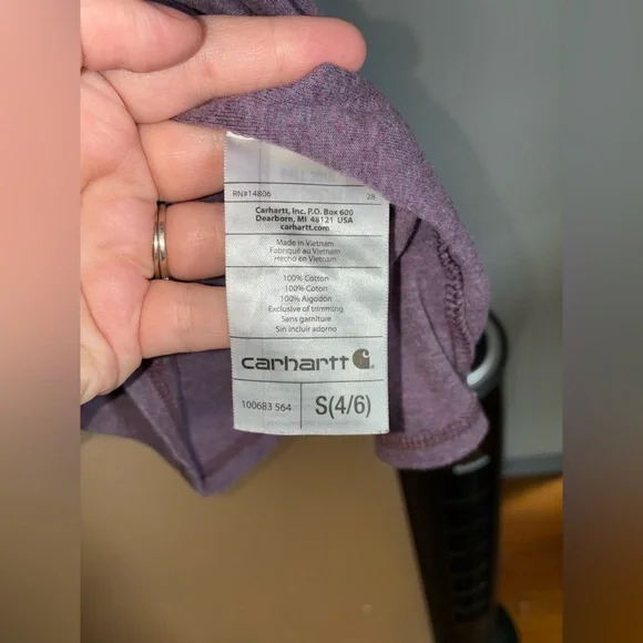 Carhartt Maroon V-Neck Shirt - Picture 3 of 4